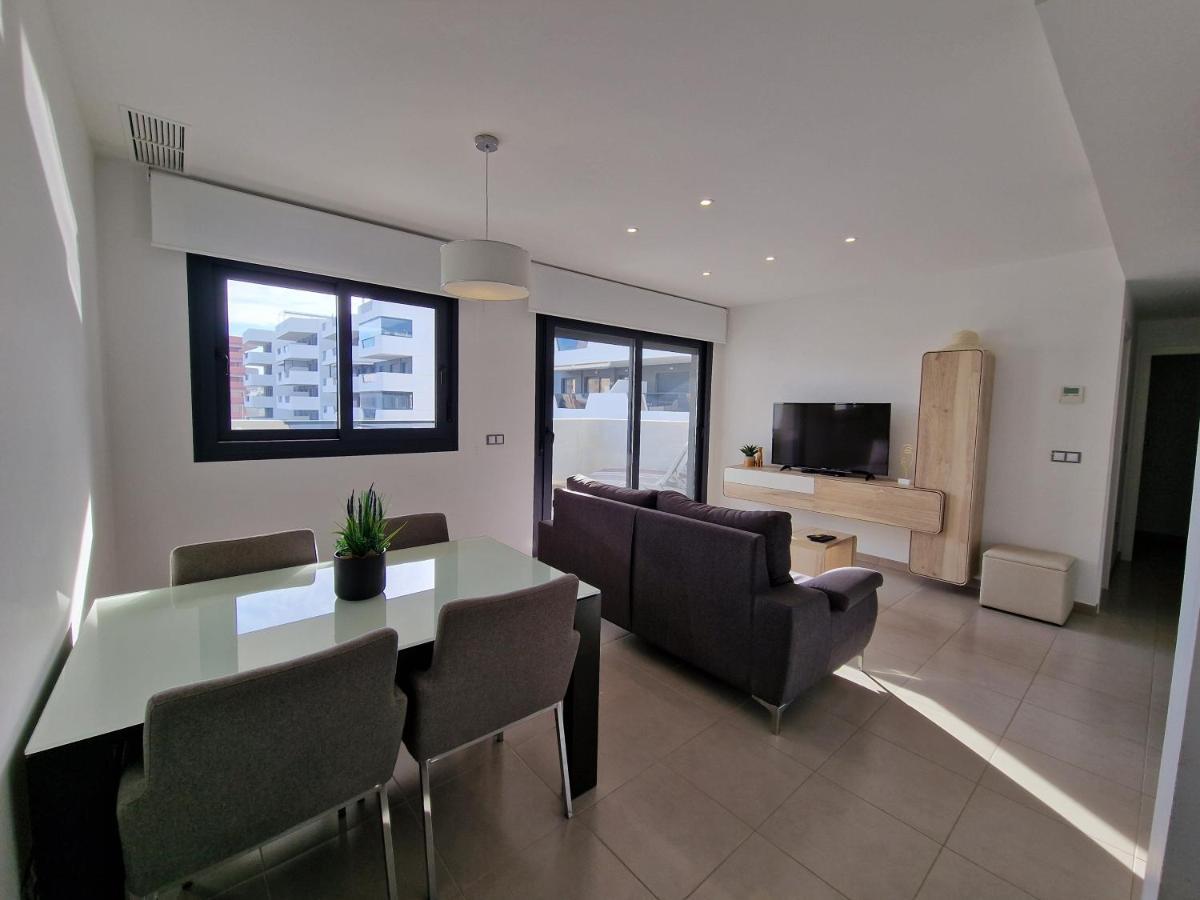 Beautiful Apartment Close To The Sea Arenales del Sol Luaran gambar